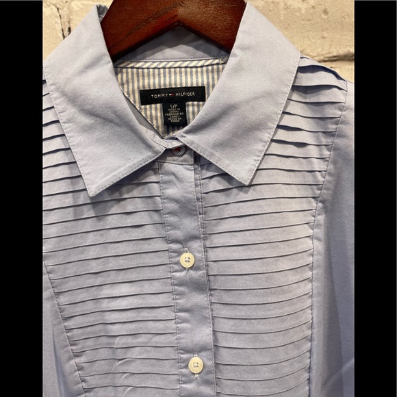 TOMMY HILFIGER WOMAN LIGHT BLUE  LONG SLEEVES SHIRT pleated neckline SIZE S/P - Picture 10 of 13
